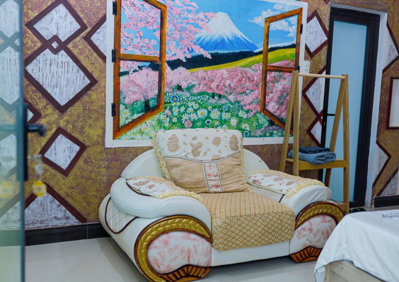 Gio Homestay - Плейку Экстерьер фото