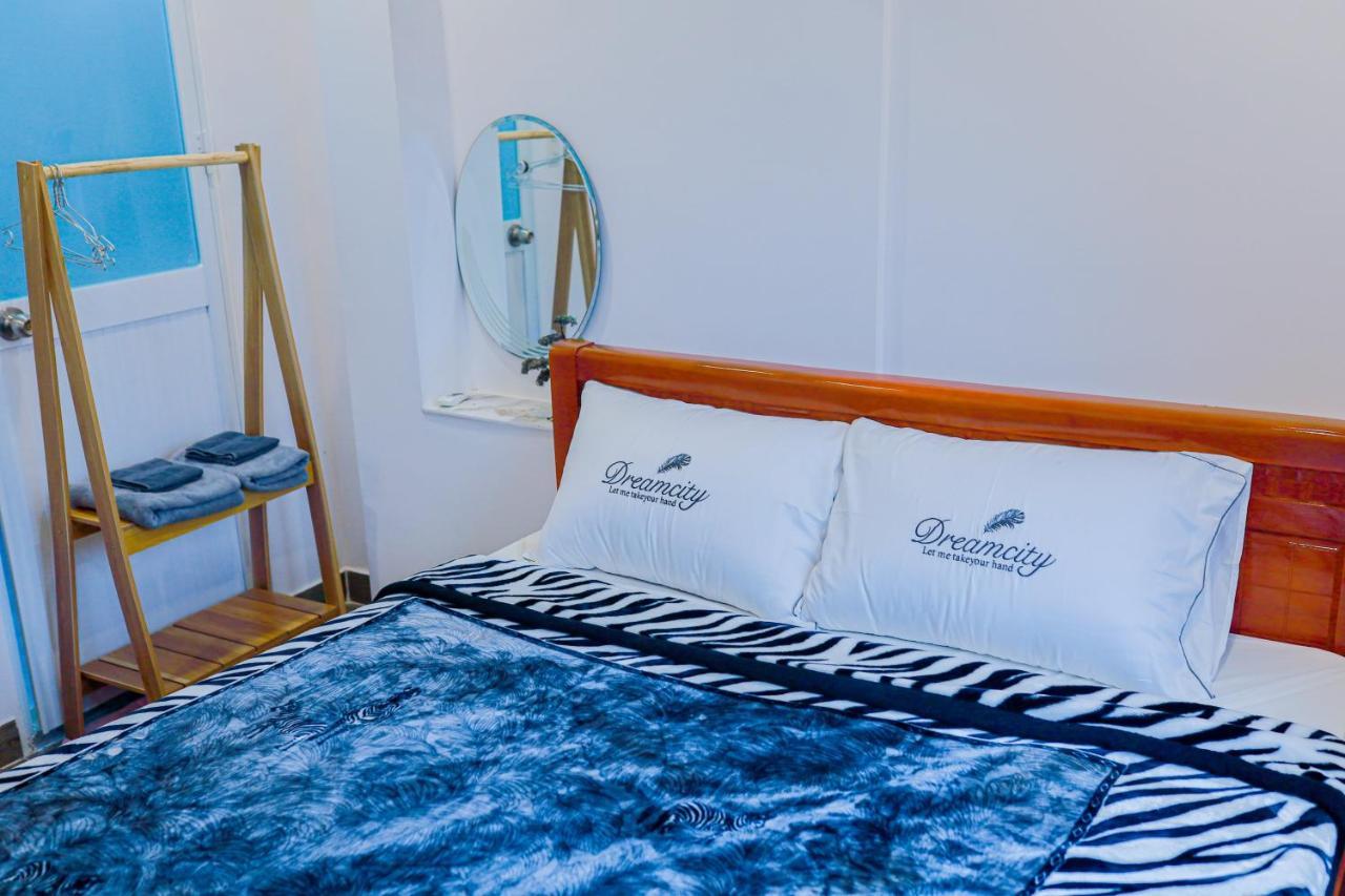 Gio Homestay - Плейку Экстерьер фото