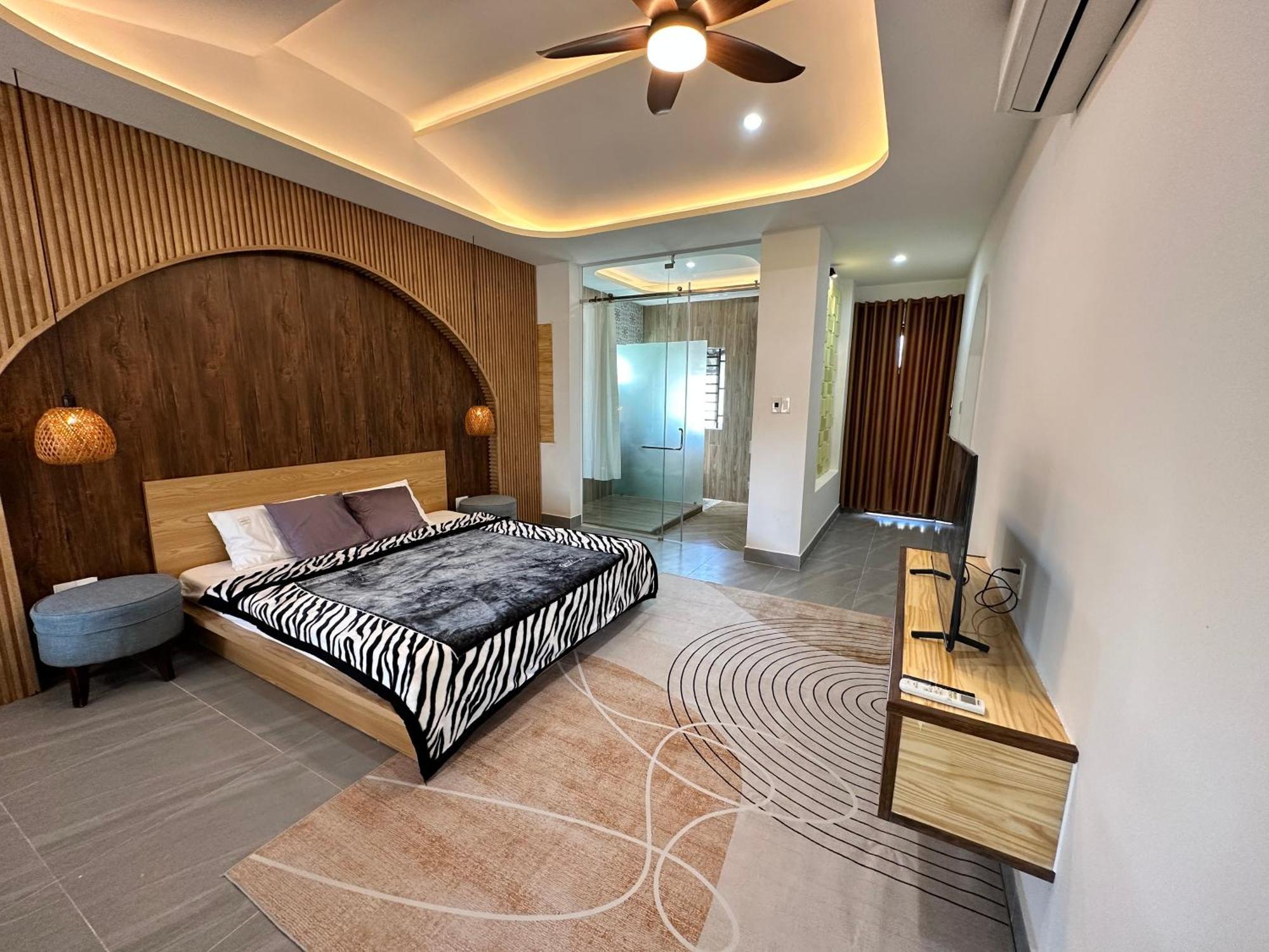 Gio Homestay - Плейку Экстерьер фото