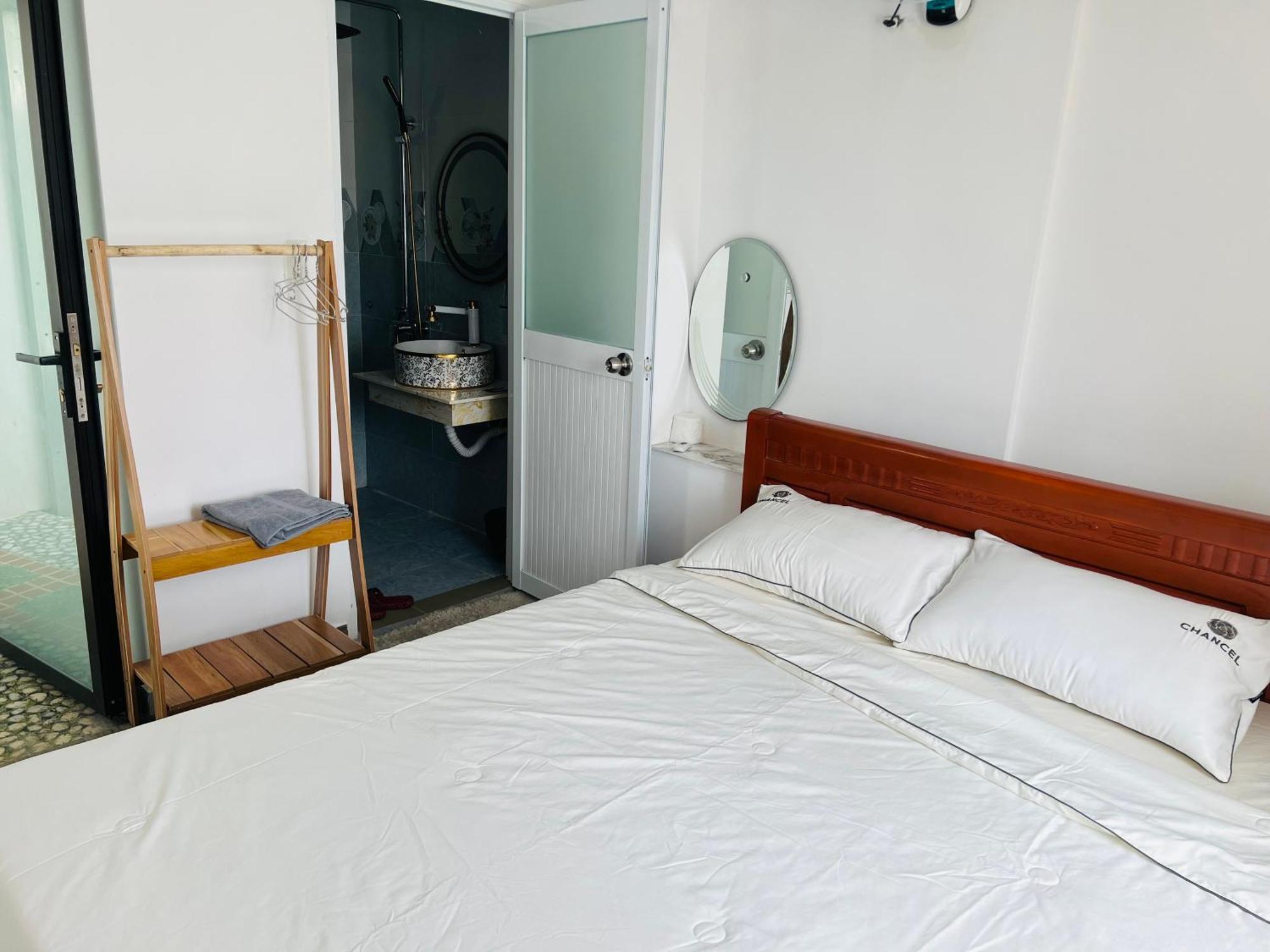 Gio Homestay - Плейку Экстерьер фото
