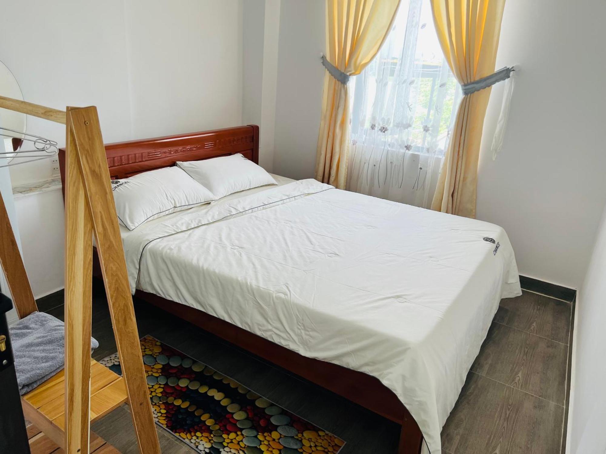 Gio Homestay - Плейку Экстерьер фото