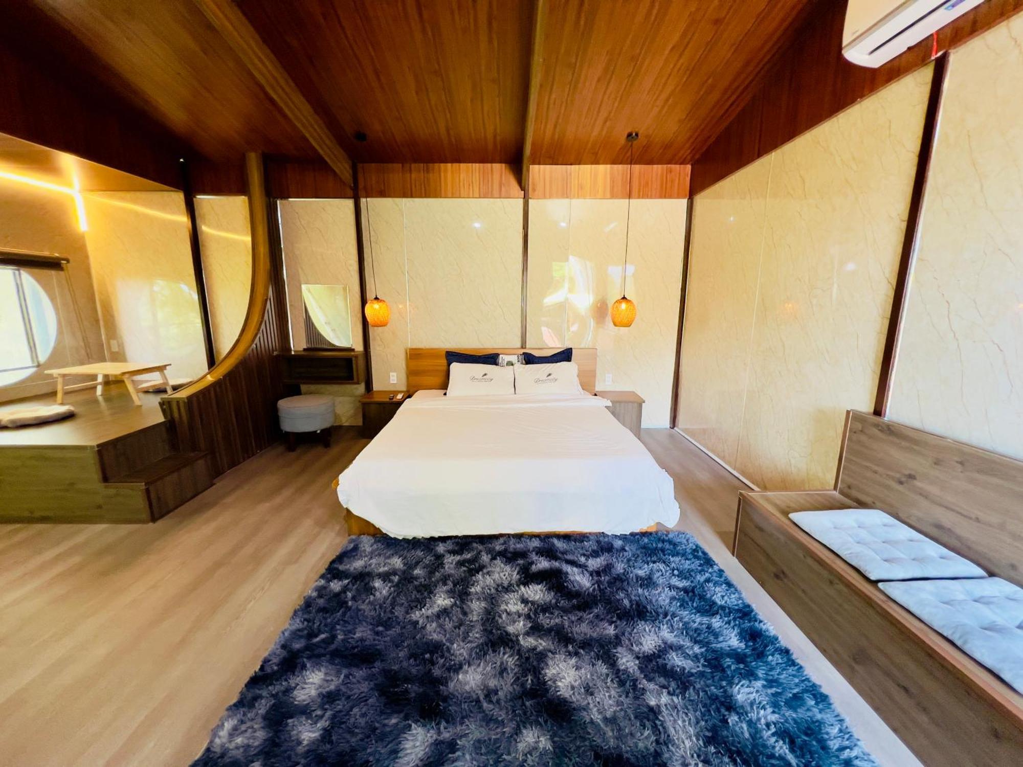 Gio Homestay - Плейку Экстерьер фото