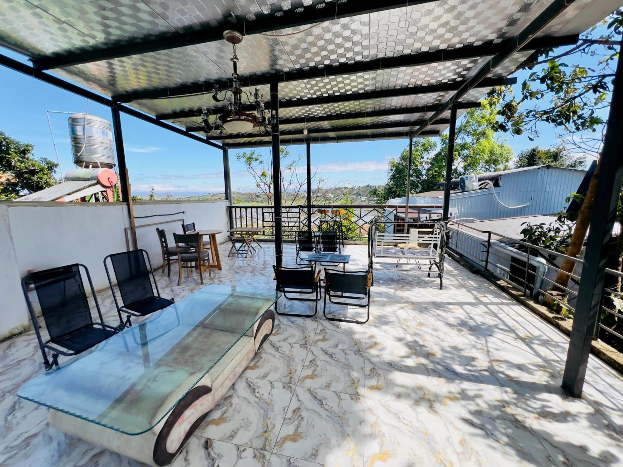 Gio Homestay - Плейку Экстерьер фото