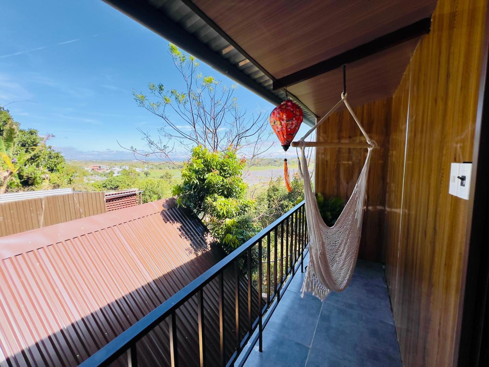 Gio Homestay - Плейку Экстерьер фото